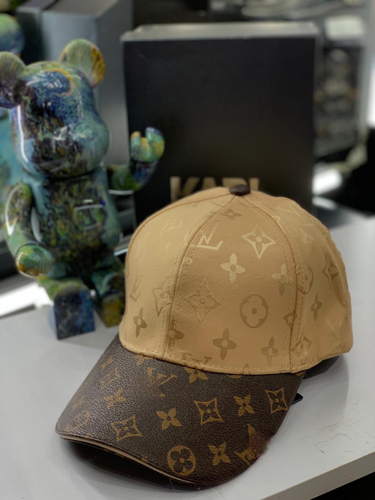 Gorra LV