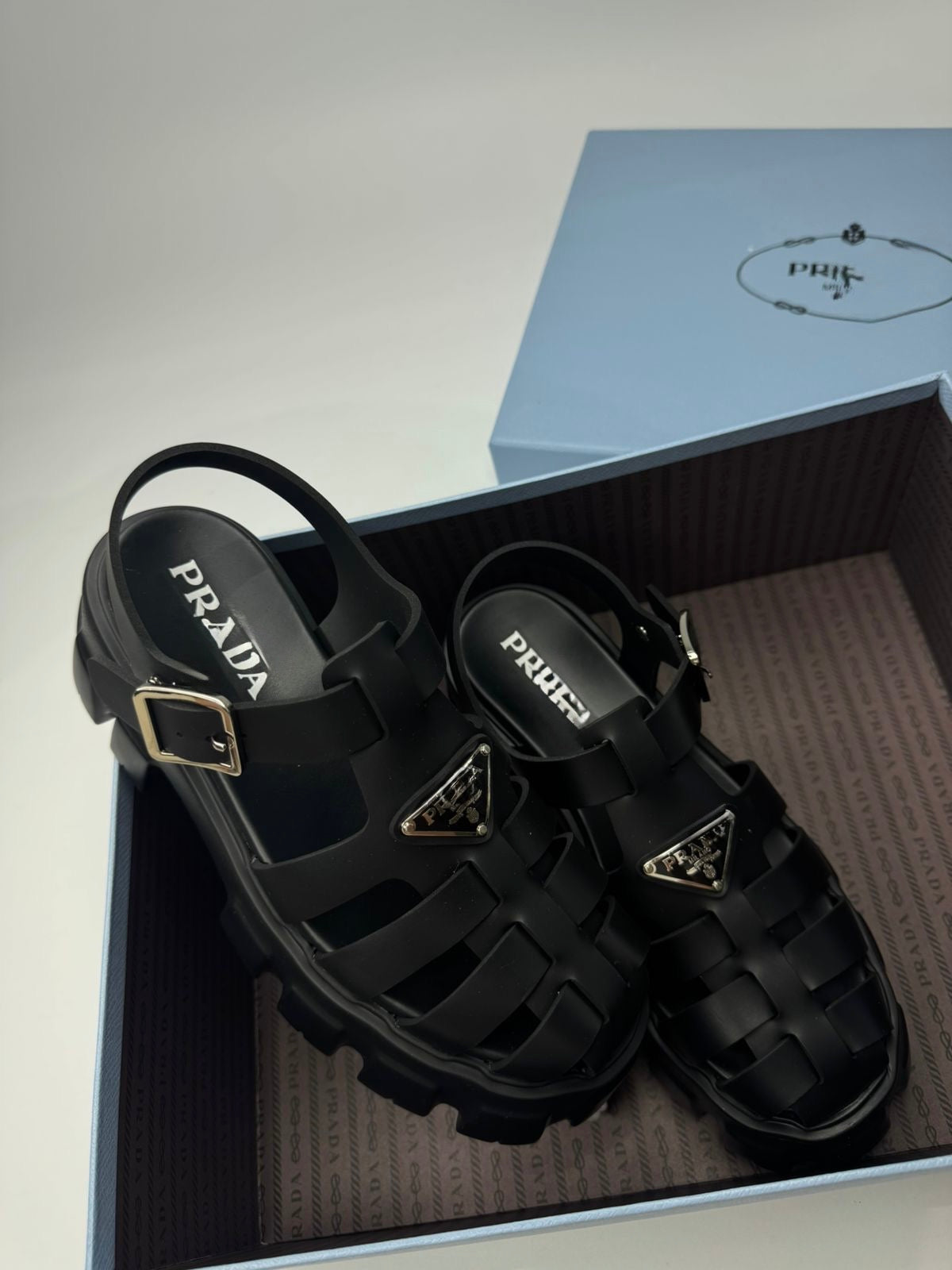 Sandalias de lujo CH