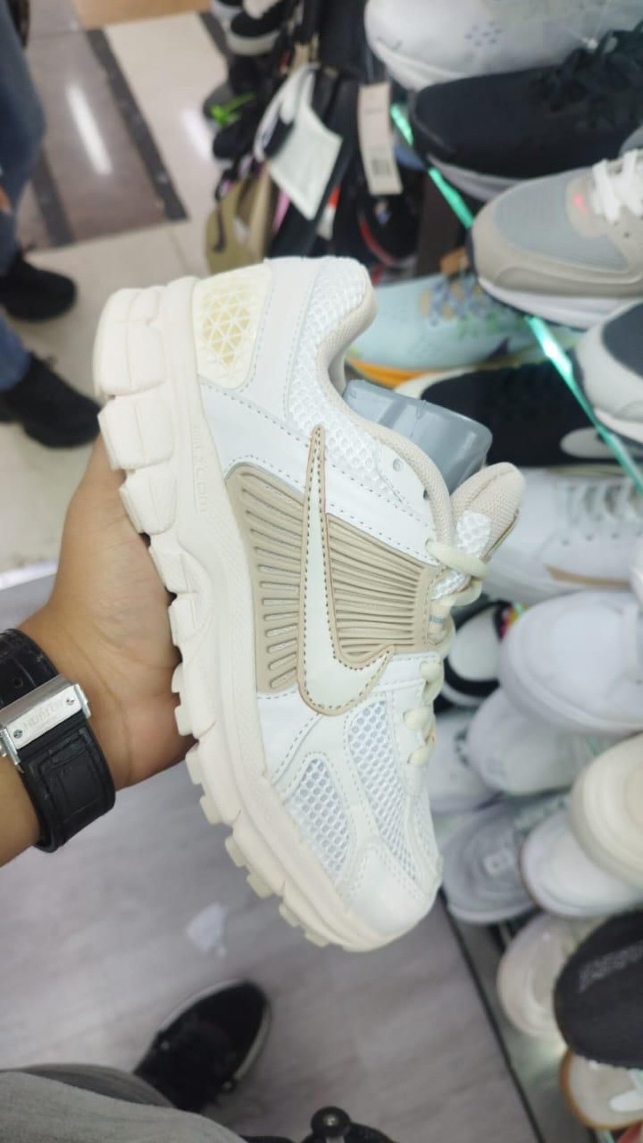 Tenis NK