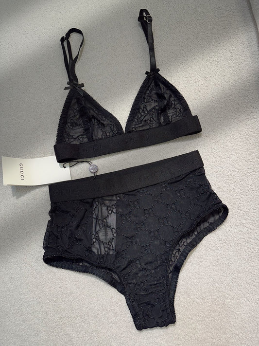 Set Top y Panty de encaje
